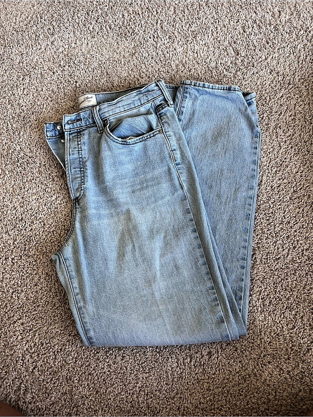 Universal Thread High-Rise 90's Straight Jeans